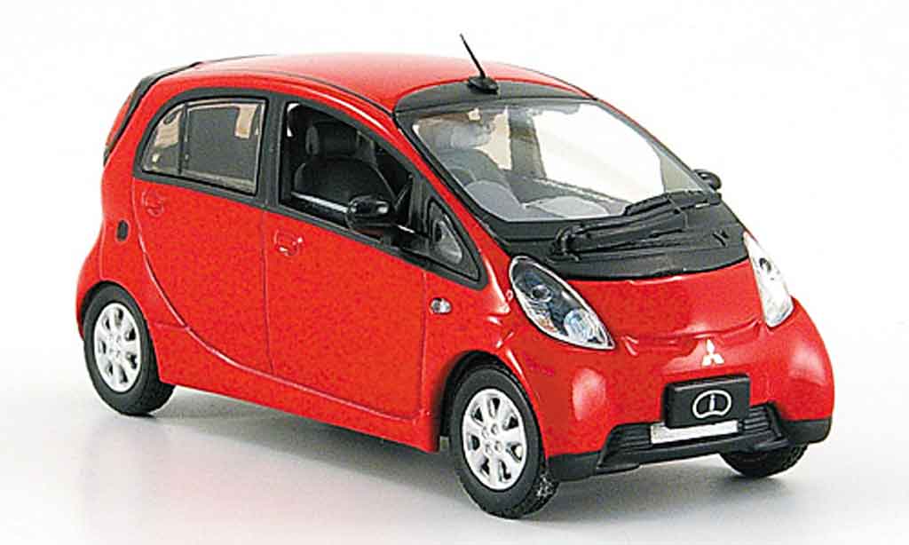 Mitsubishi iMiev 1/43 Vitesse rosso Elektroauto modellino in miniatura