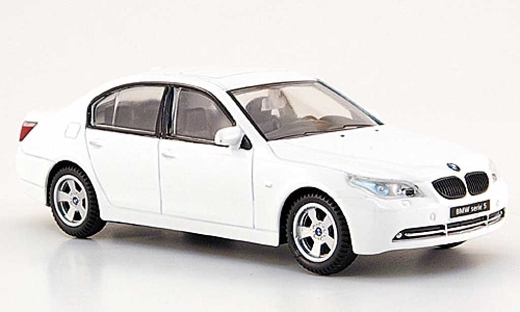 Bmw 535 E60 1/43 Mondo Motors E60 d bianco modellino in miniatura