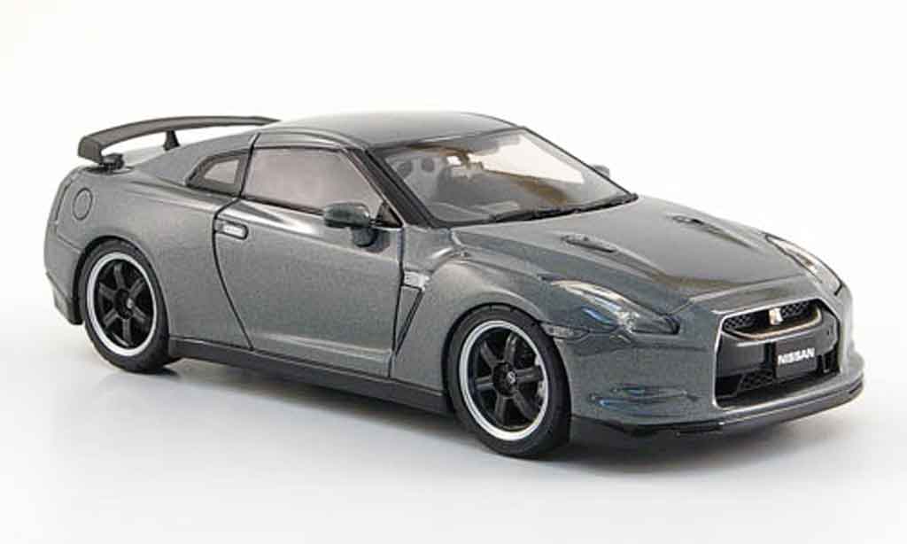 Nissan Skyline R35 1/43 Ebbro JGTC R35 GT R Spec V grigio 2009 modellino in miniatura