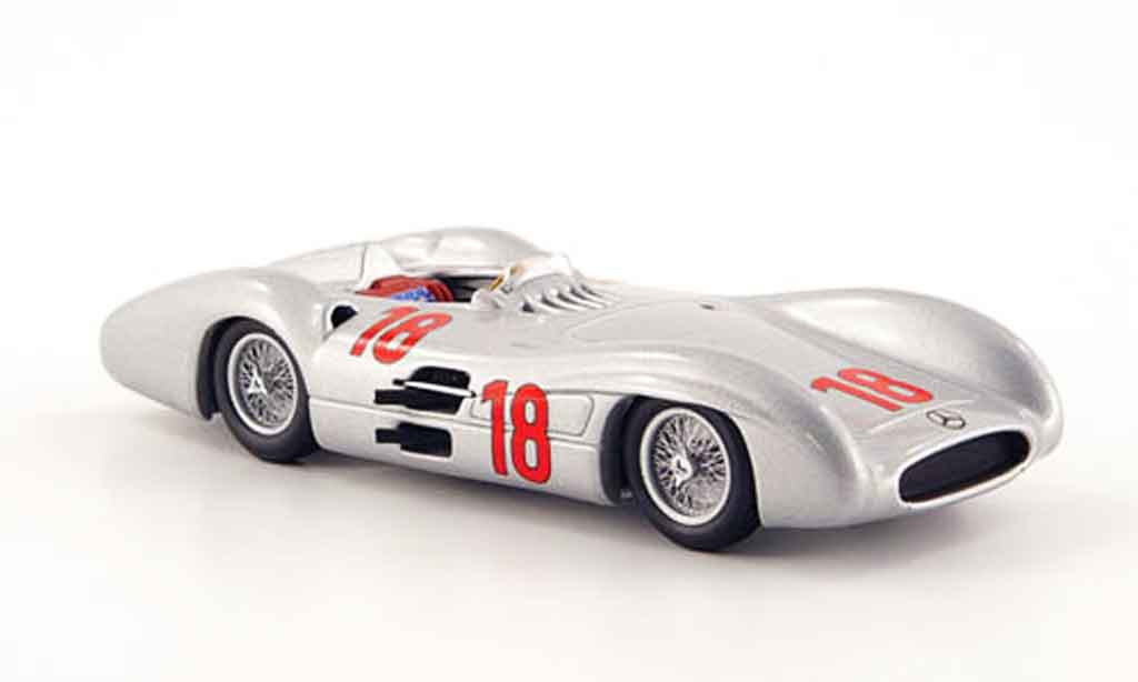 Mercedes W 196 1/43 Minichamps No.18 J.M. Fangio Sieger GP Frankreich 1954 modellino in miniatura