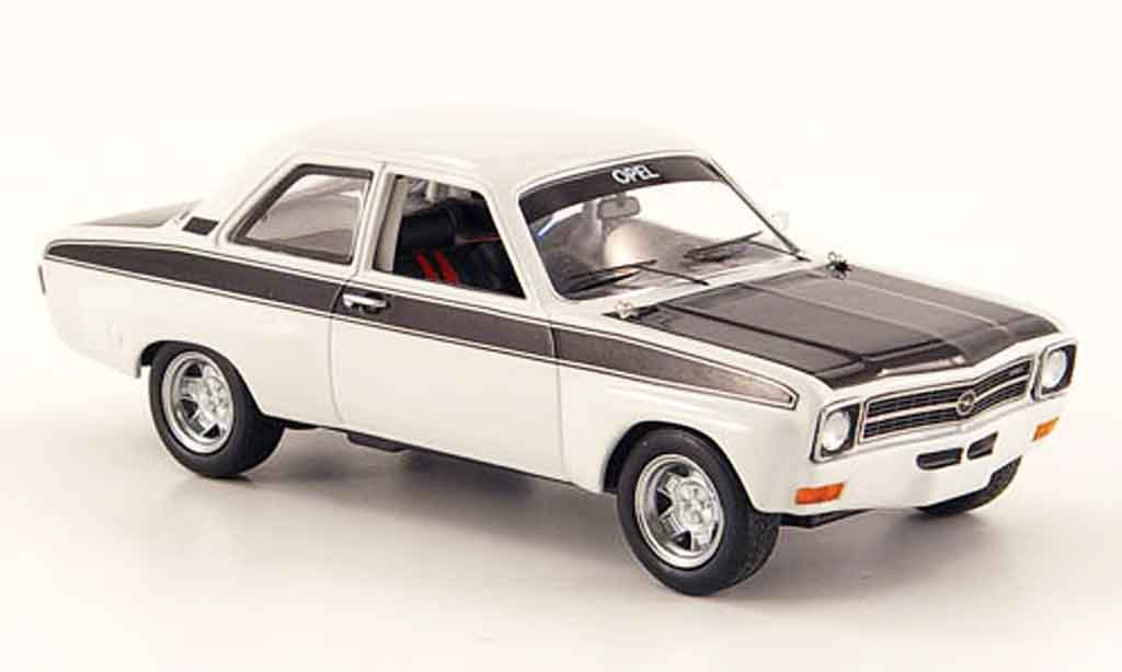Opel Ascona A 1/43 Schuco A sport bianco nero modellino in miniatura