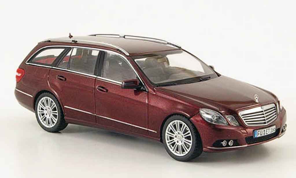 Mercedes Classe E 1/43 Schuco T Modell (S212) Elegance rosso 2009 modellino in miniatura
