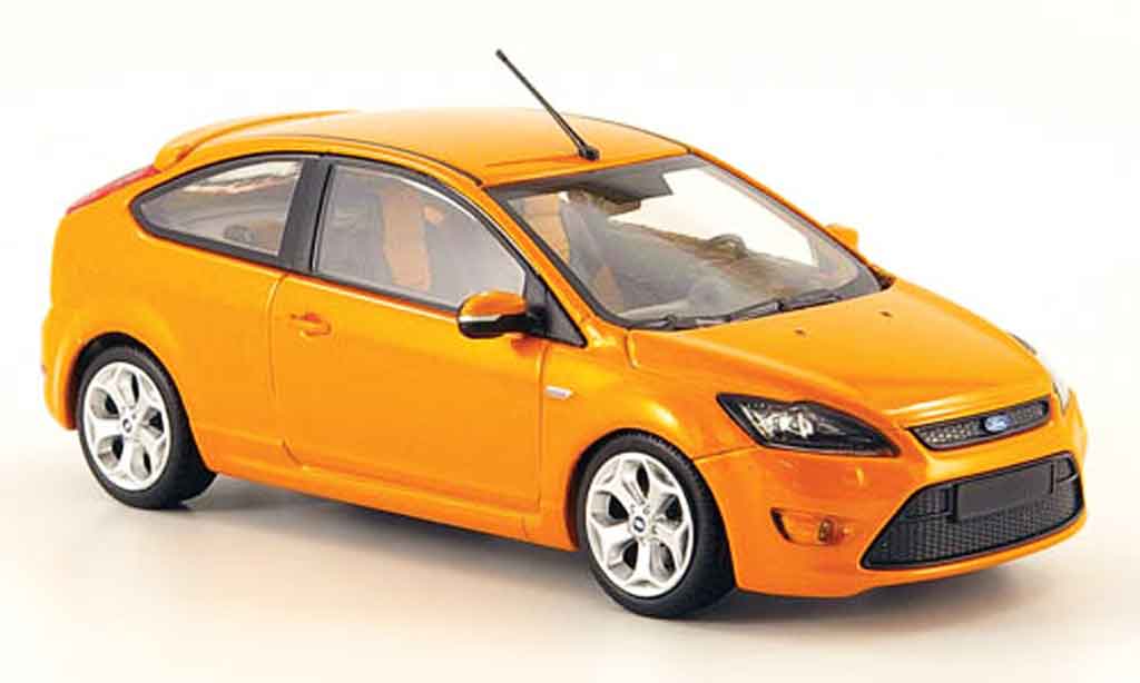 Ford Focus ST 1/43 Minichamps ST orange 2008 modellino in miniatura