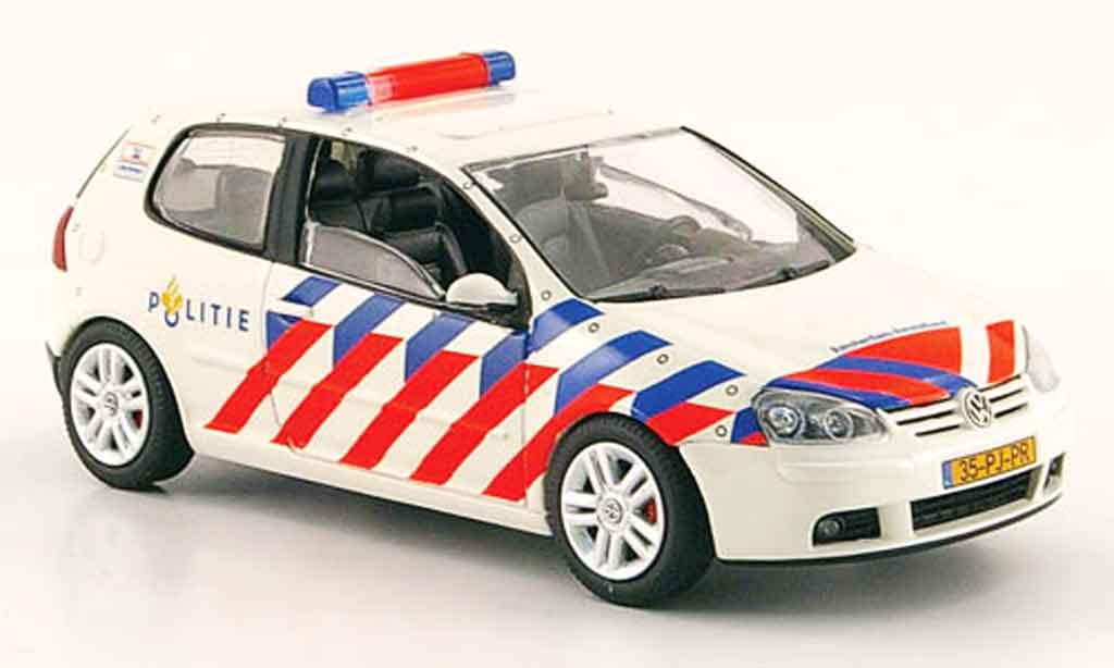 Volkswagen Golf V 1/43 Schuco V politie amsterdam amstelland modellino in miniatura