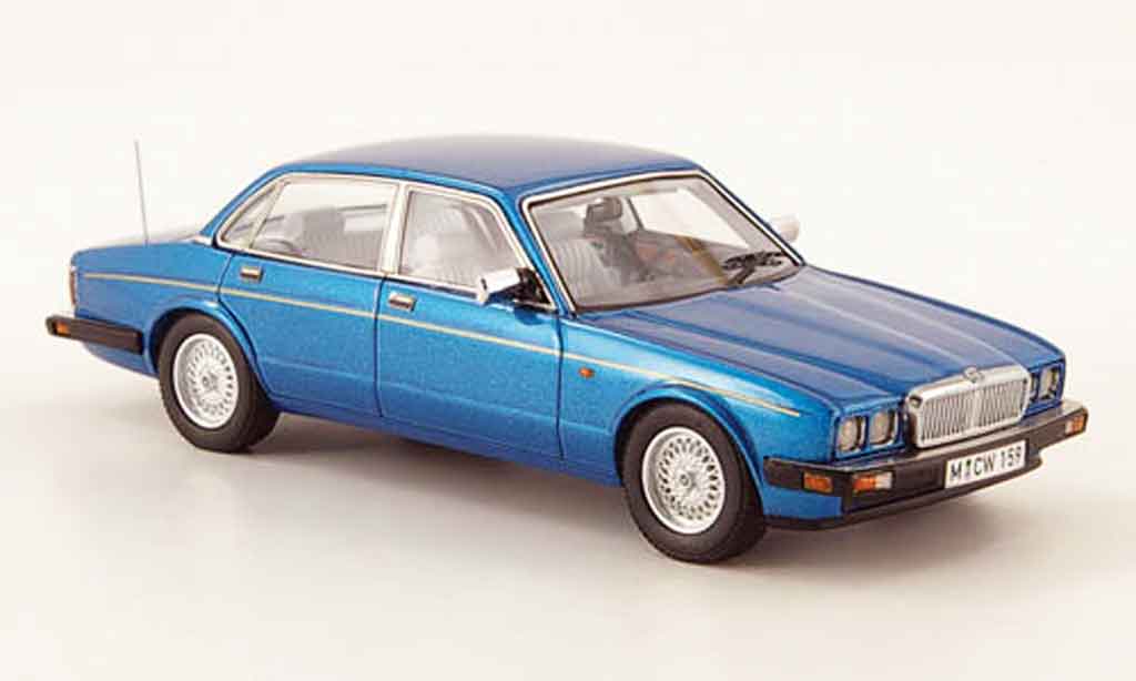 Jaguar XJ 40 1/43 Neo 40 turkis edition liavecee 300 1990 modellino in miniatura
