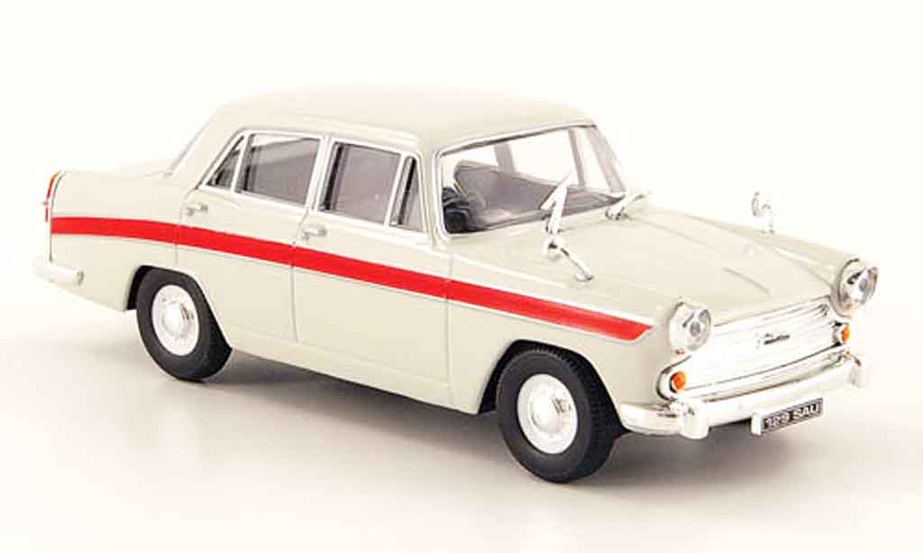 Austin A60 1/43 Cararama Cambridge grigio rosso modellino in miniatura