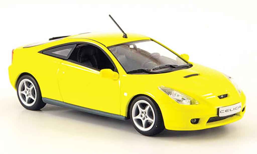 Toyota Celica 1/43 Minichamps giallo 2000 modellino in miniatura