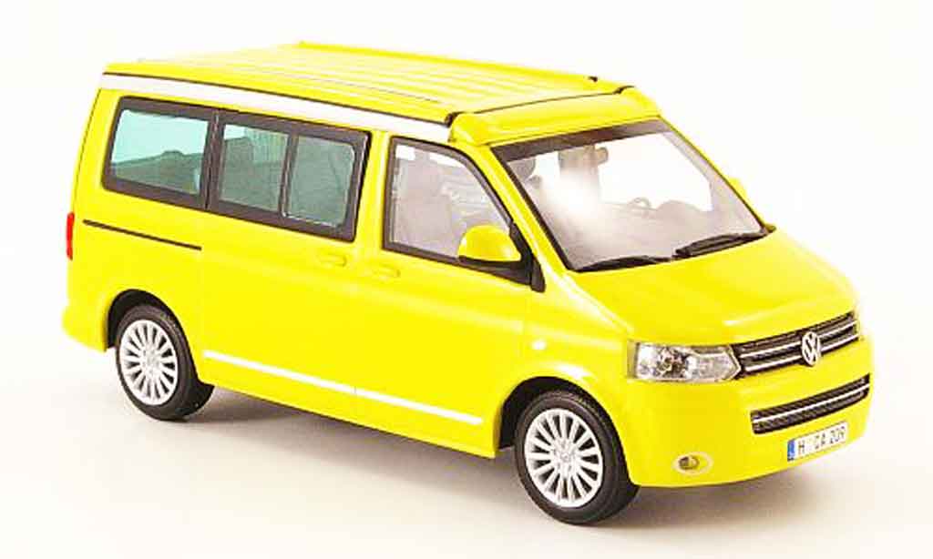 Volkswagen Combi 1/43 Minichamps t5 california giallo 2009 modellino in miniatura