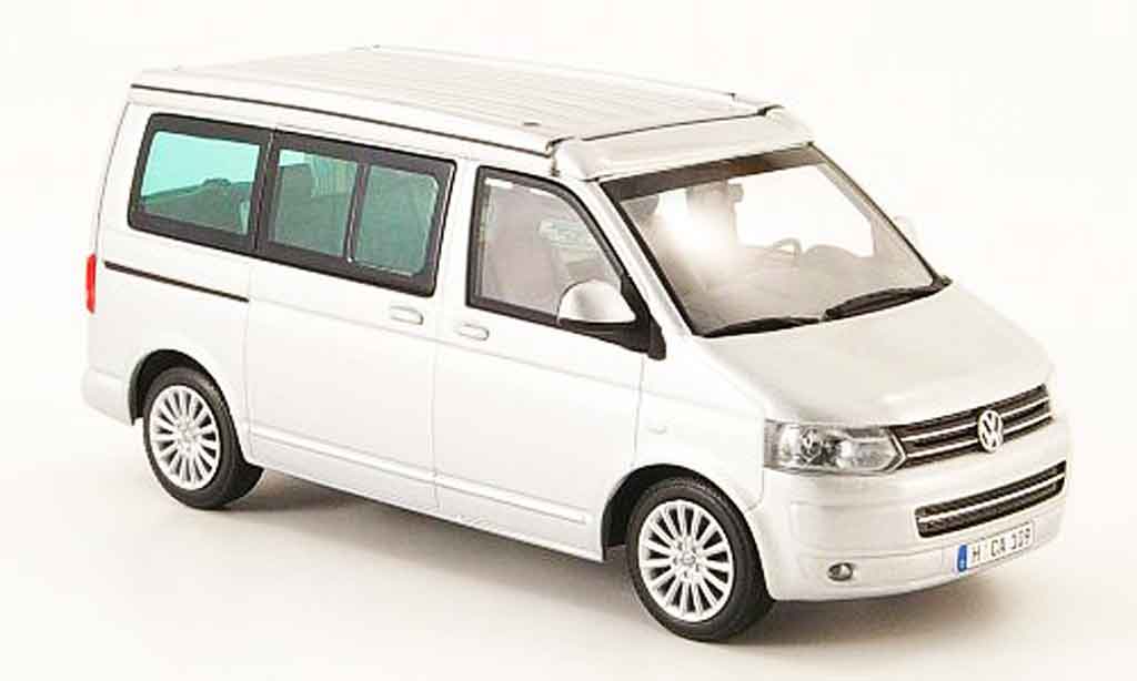 Volkswagen Combi 1/43 Minichamps t5 california grigio metallisee 2009 modellino in miniatura