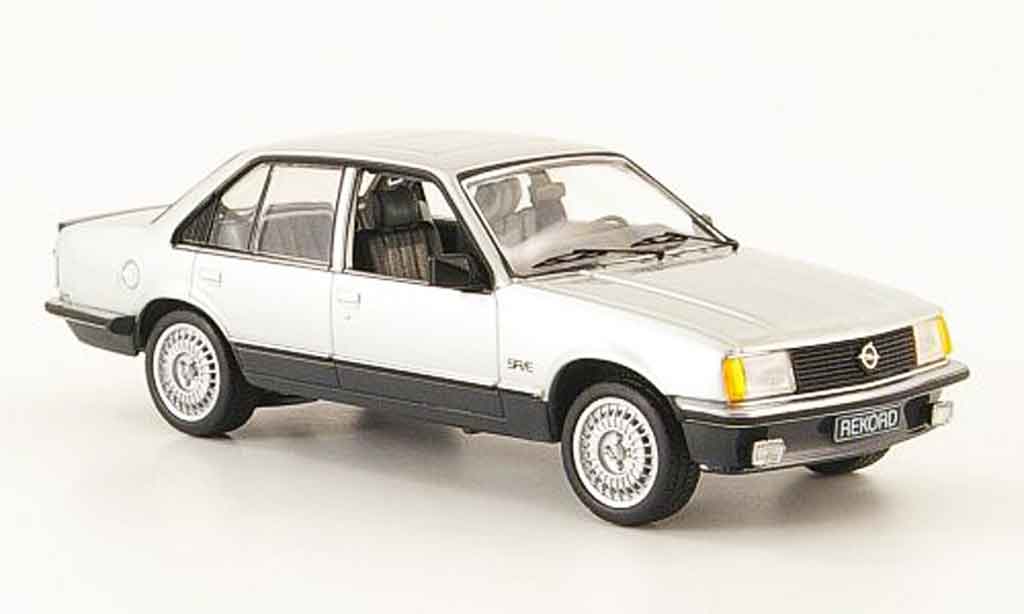 Opel Rekord 1/43 Schuco e sr e grigio metallisee nero modellino in miniatura