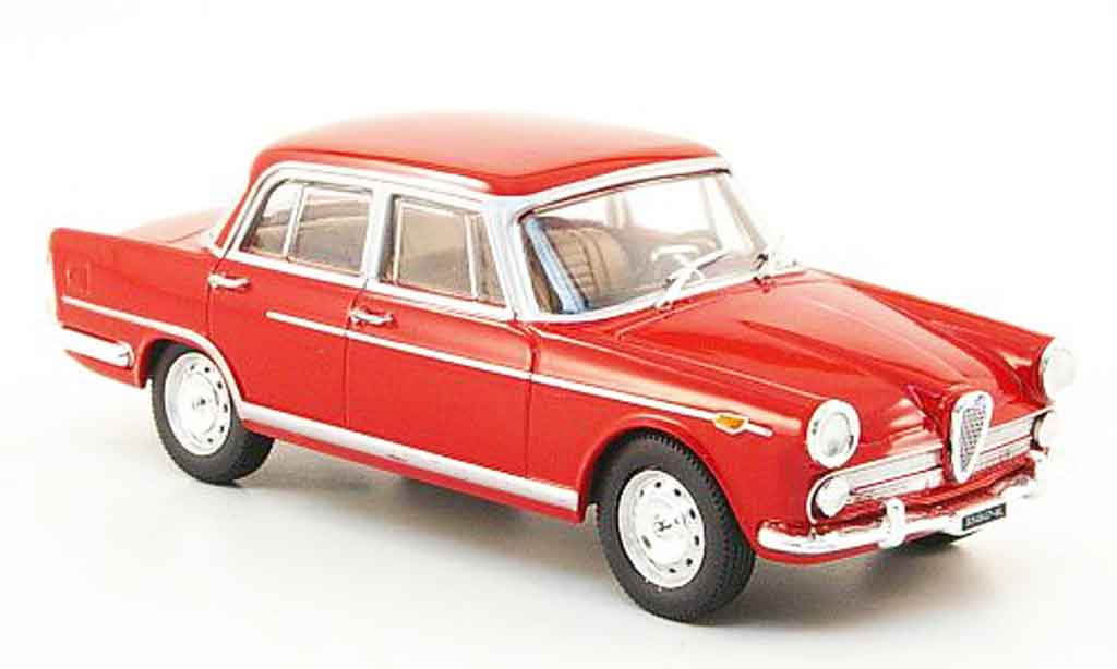 Alfa Romeo 2000 1957 1/43 Starline 1957 berline rosso 1957 modellino in miniatura