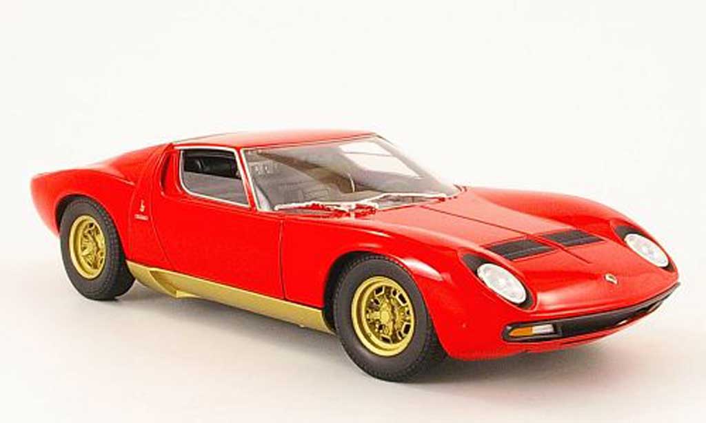 Lamborghini Miura SV 1/18 Welly SV rosso 1971 modellino in miniatura