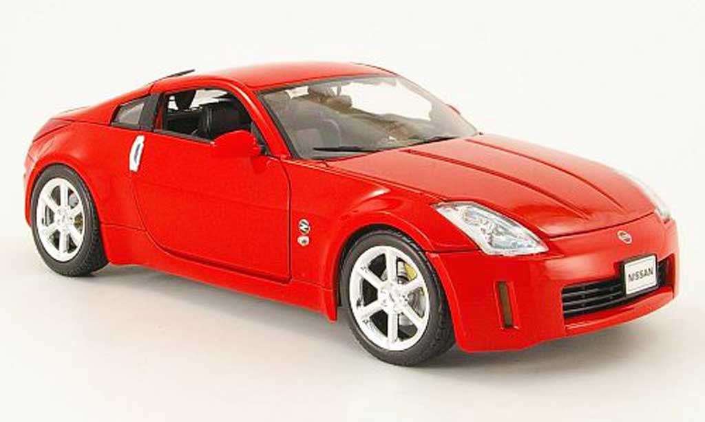 Nissan 350Z 1/18 Welly coupe rosso 2003 modellino in miniatura