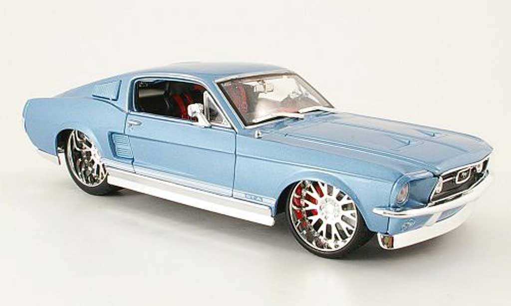Ford Mustang 1967 1/18 Maisto 1967 gta fastback blu pro rodz modellino in miniatura