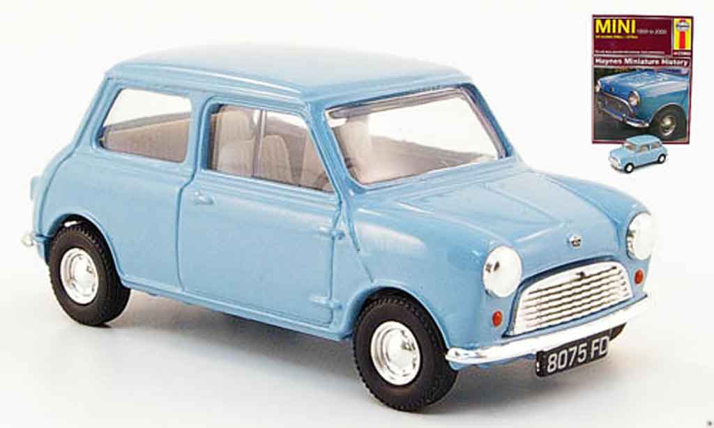 Austin Mini Cooper 1/43 Corgi Cooper blu modellino in miniatura