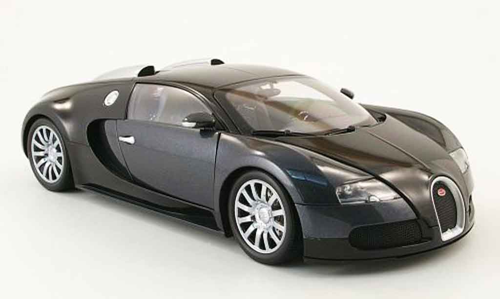 Bugatti Veyron 16.4 1/18 Minichamps 16.4 nero/grigio 2009 modellino in miniatura
