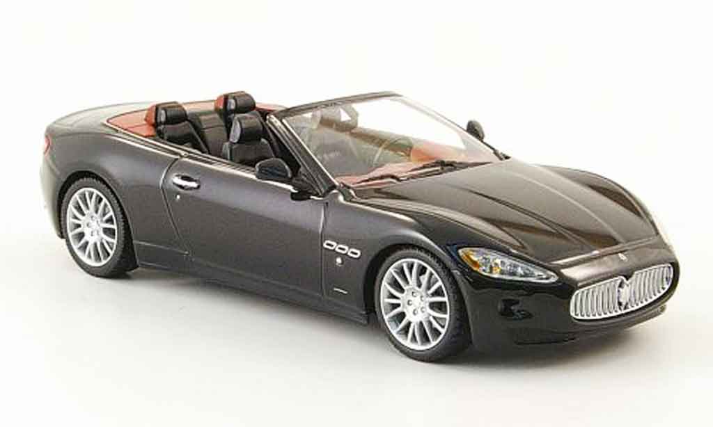 Maserati GranCabrio 1/43 Minichamps nero 2009 modellino in miniatura