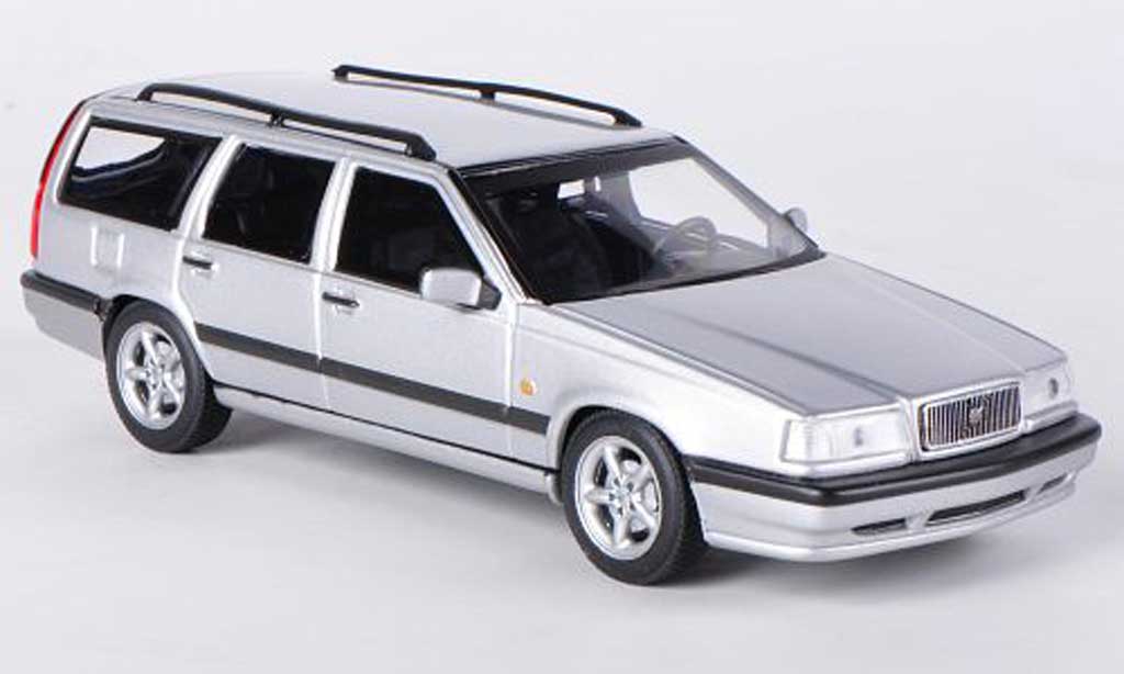 Volvo 850 1/43 Minichamps Kombi grigio 1996 modellino in miniatura