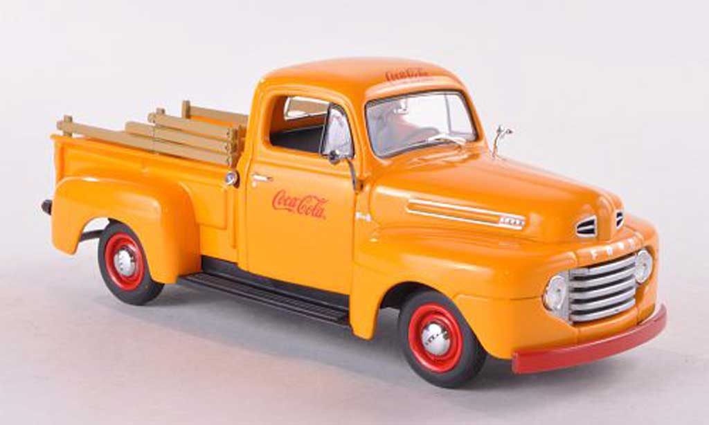 Ford F-1 1/43 Minichamps Pick Up Coca Cola giallo 1949 Coca Cola Collection modellino in miniatura