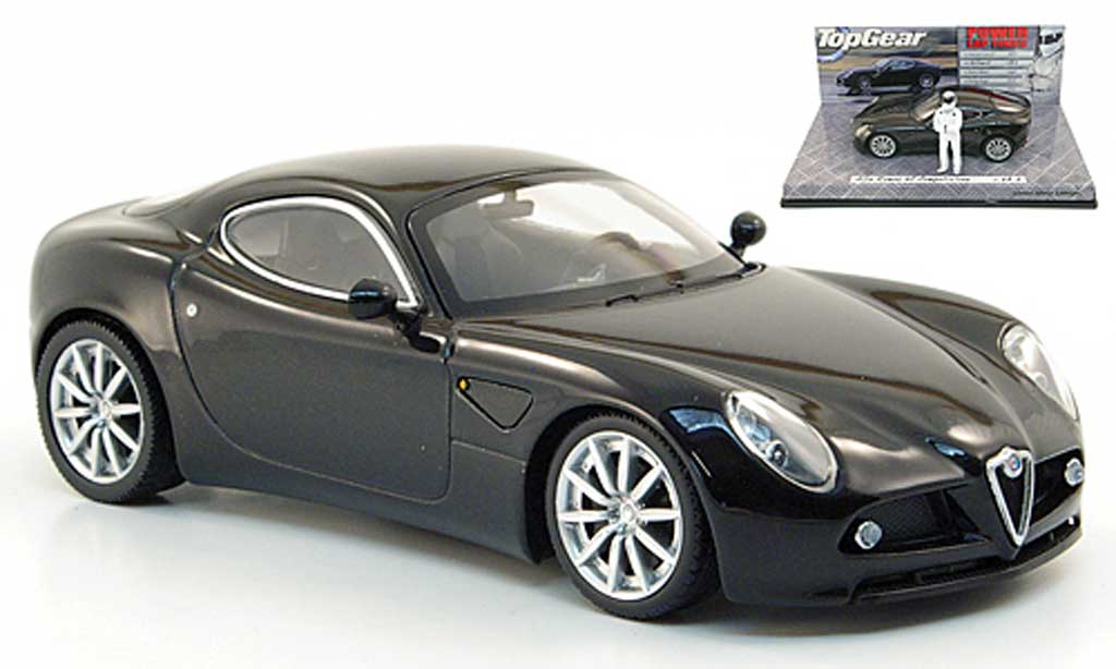 Alfa Romeo 8C 1/43 Minichamps Competizione nero avec Figur The Stig modellino in miniatura