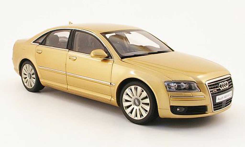 Audi A8 W12 1/18 Kyosho W12 beige modellino in miniatura