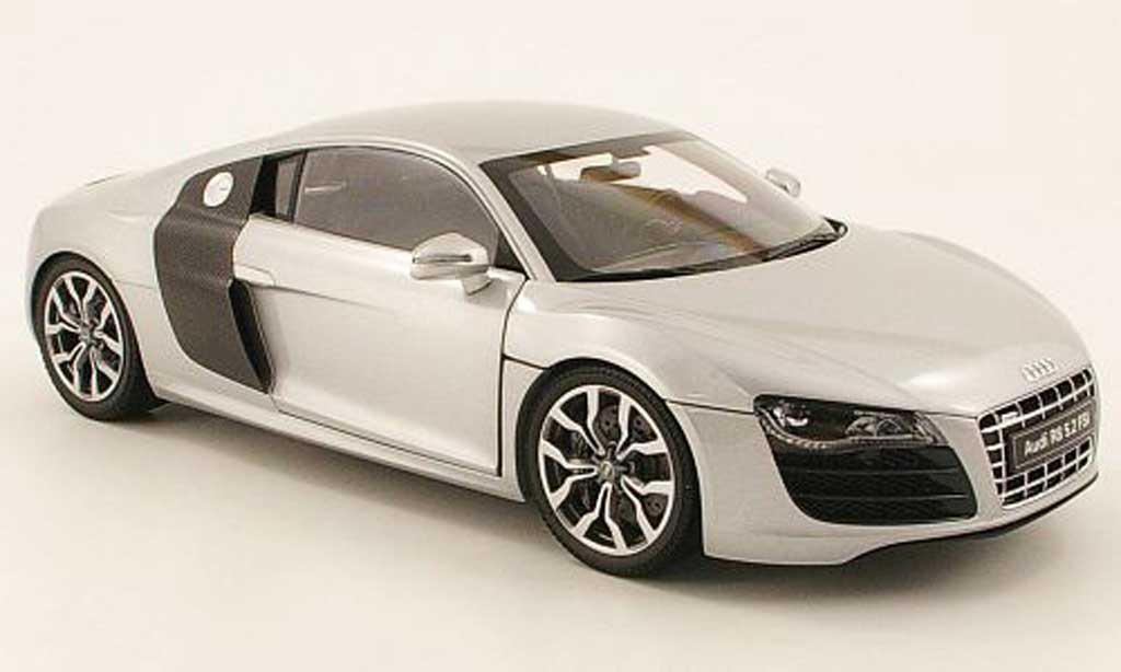 Audi R8 5.2 FSI 1/18 Kyosho 5.2 FSI quattro grigio 2009 modellino in miniatura