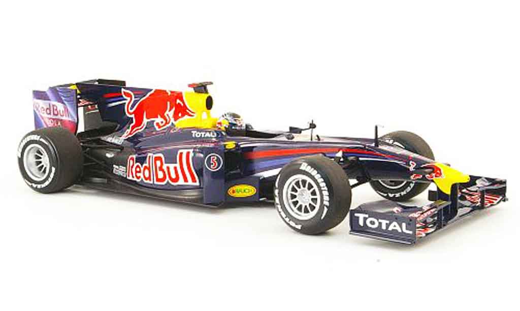 Renault F1 1/18 Minichamps red bull racing no.5 s.vettel showcar 2010 modellino in miniatura
