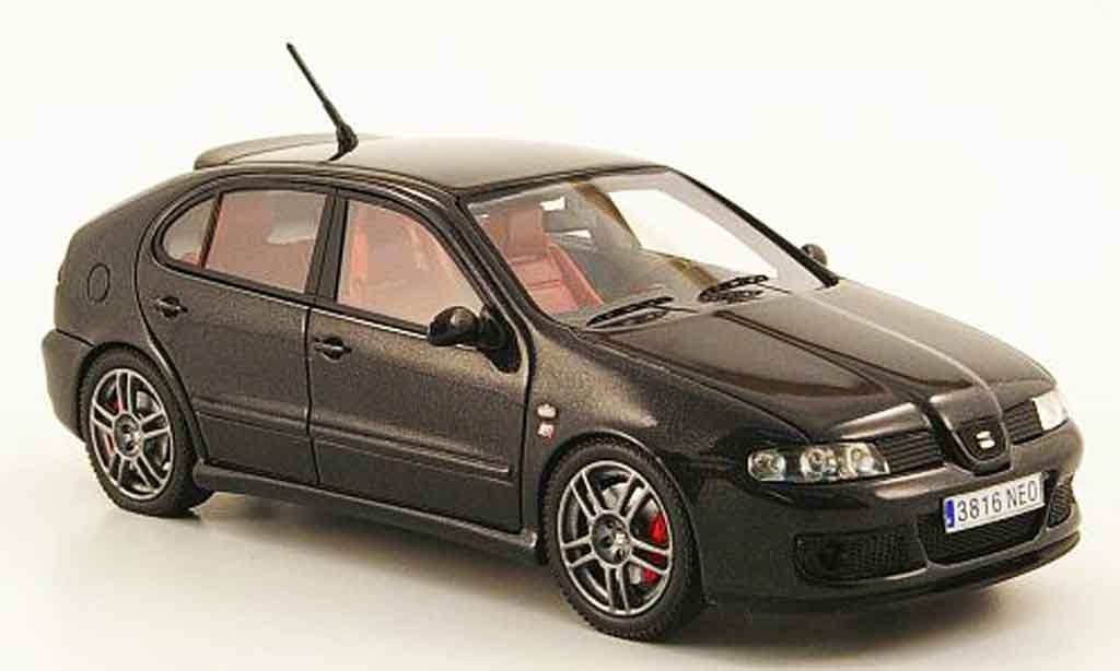 Seat Leon 1/43 Neo mk1 cupra r nero 2003 modellino in miniatura