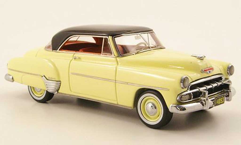 Chevrolet De Luxe 1/43 American Excellence HT Coupe giallo/nero lim. Aufl. 500 1952 modellino in miniatura