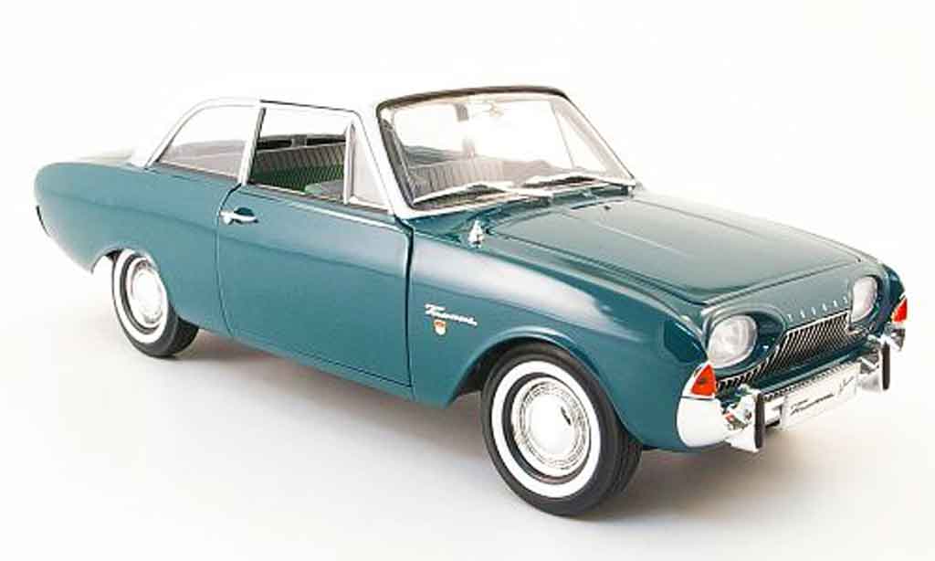 Ford Taunus 1/18 Revell 17 m (p3) grun/bianco badewanne 1960 modellino in miniatura