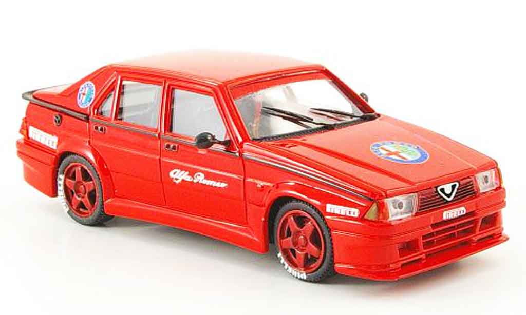 Alfa Romeo 75 Evoluzione 1/43 Pego Evoluzione m.andretti test monza 1987 modellino in miniatura