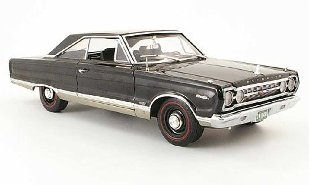 Plymouth Satellite 1/18 Highway 61 nero 1967 modellino in miniatura
