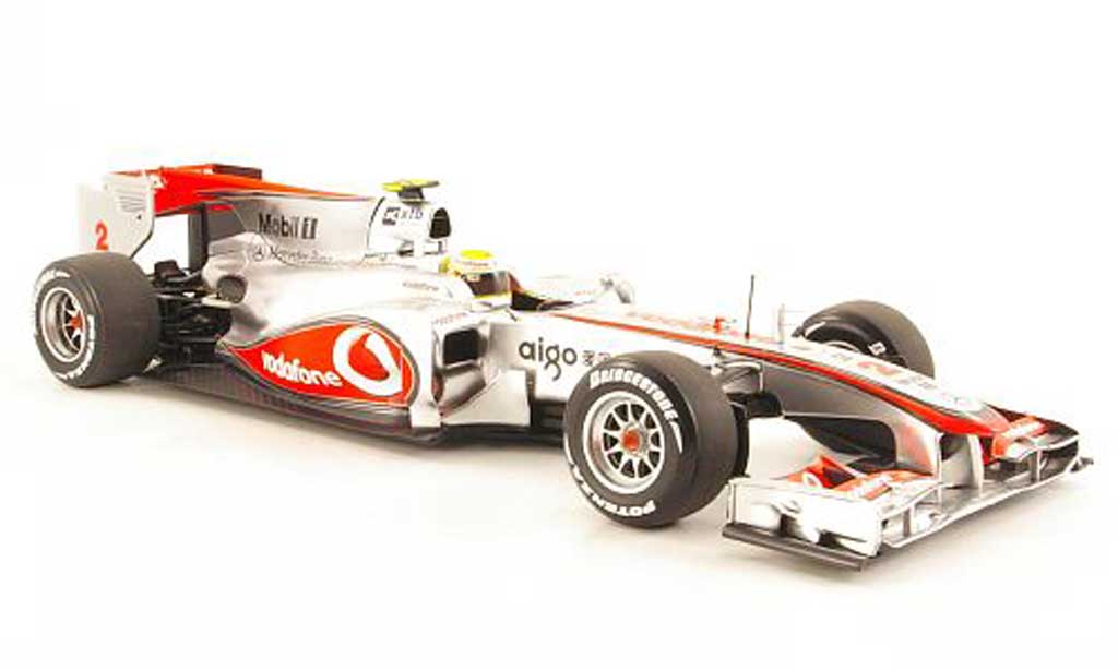 Mercedes F1 1/18 Minichamps McLaren MP4-25 No.2 L.Hamilton Vodafone -Saison 2010 modellino in miniatura