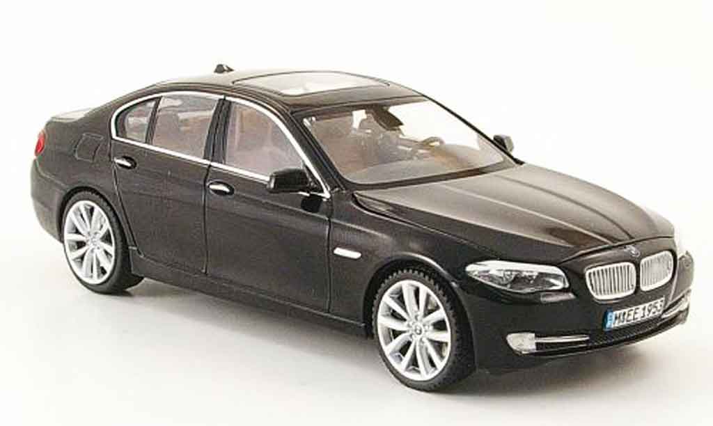 Bmw 550 F10 1/43 Schuco F10 Limousine nero 2010 modellino in miniatura
