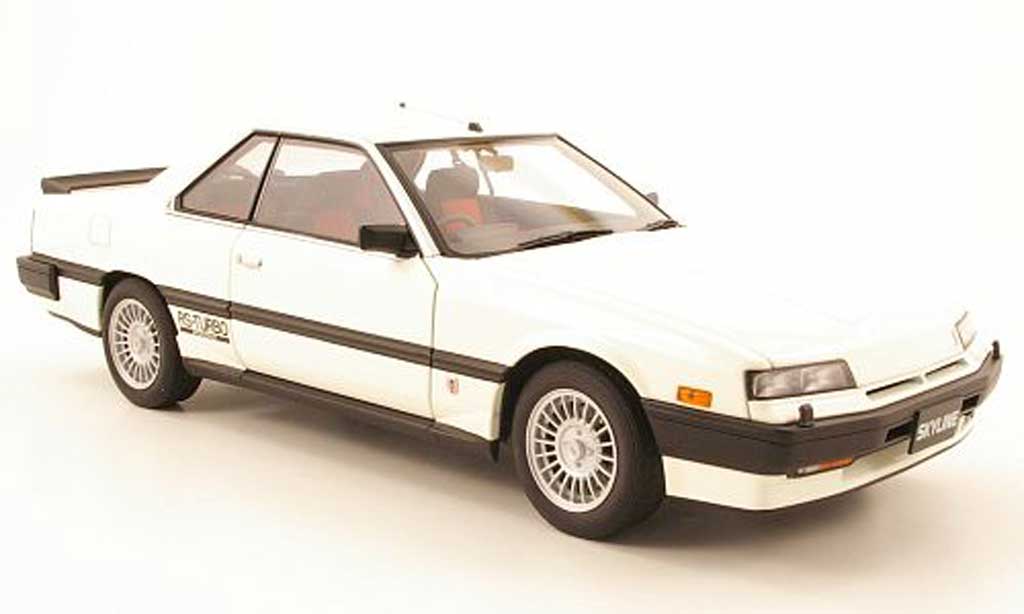 Nissan Skyline RS Turbo 1/18 Autoart RS Turbo hardtop 2000 turbo rsx (dr30) bianco 1983 modellino in miniatura