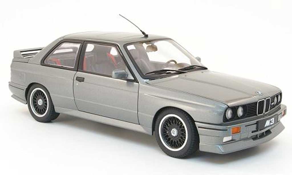 Bmw M3 E30 1/18 Autoart E30 evolution cecotto edition grigio 1989 modellino in miniatura