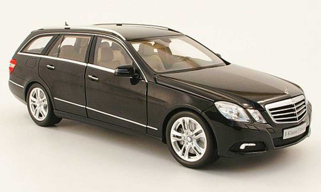 Mercedes Classe E 1/18 Minichamps break (s212) nero 2009 modellino in miniatura
