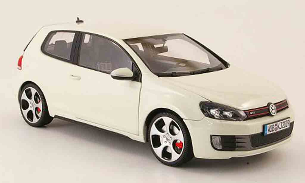 Volkswagen Golf VI GTI 1/18 Maisto VI GTI bianco 2009 modellino in miniatura