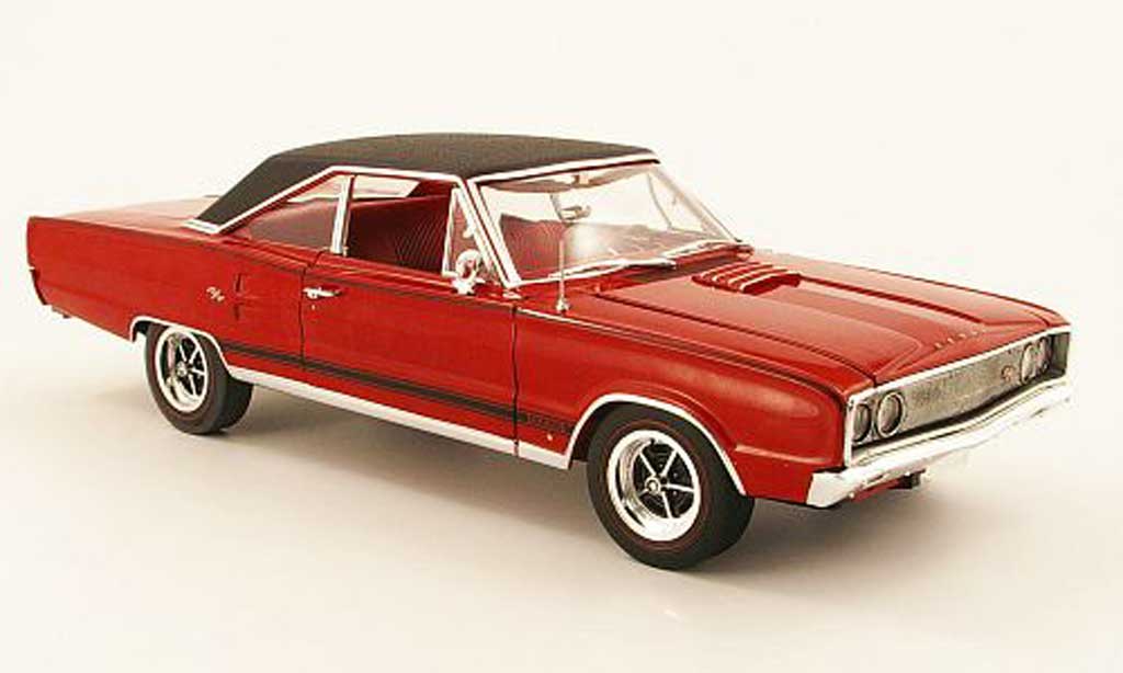 Dodge Coronet 1967 1/18 Highway 61 1967 r/t 440 rosso/nero modellino in miniatura