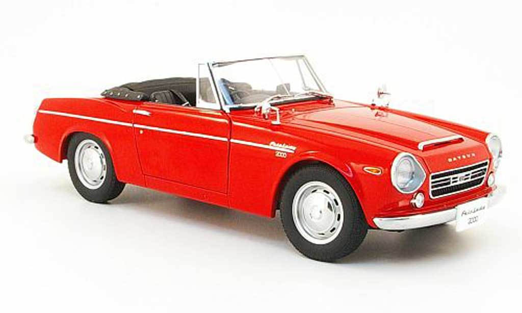 Datsun Fairlady 1/18 Autoart 2000 (sr311) rosso modellino in miniatura