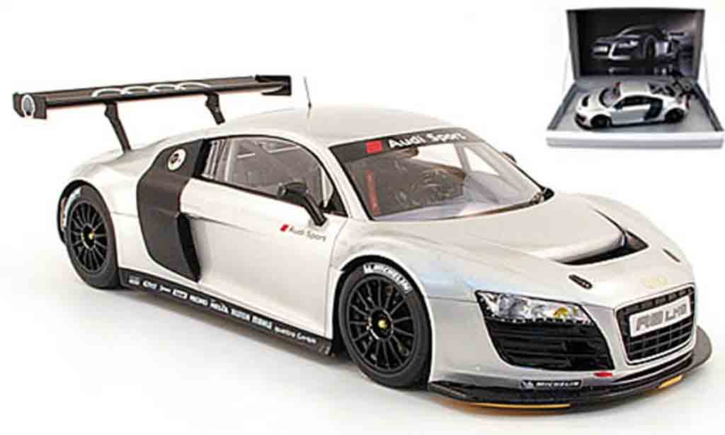 Audi R8 LMS 1/18 Spark LMS grigio modele de presentation modellino in miniatura