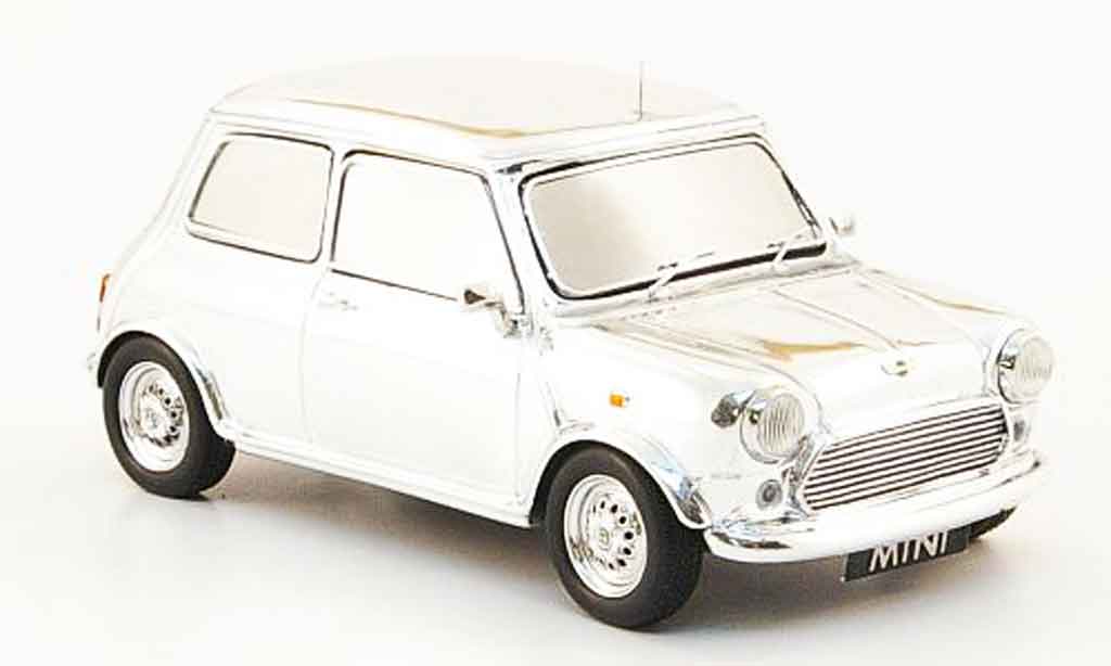 Austin Mini Cooper 1/43 Spark Cooper Chrome David Bowie modellino in miniatura