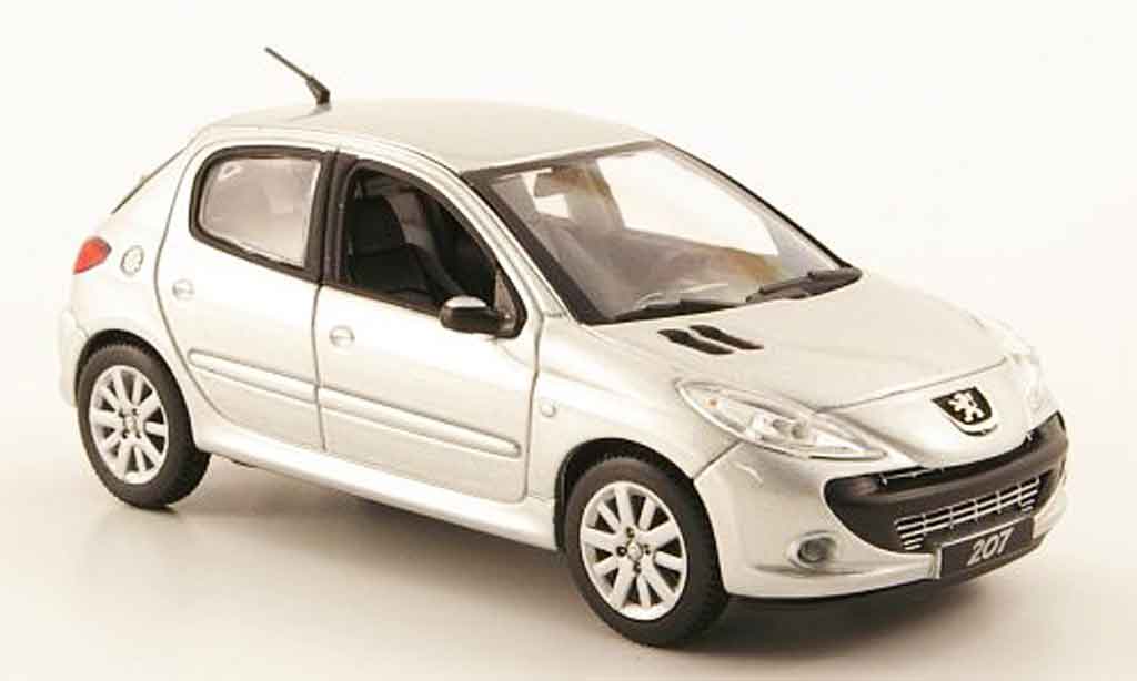 Peugeot 207 1/43 Norev grigio metallisee 5 portes 2008 modellino in miniatura