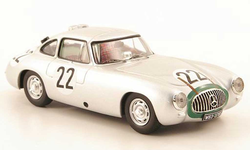 Mercedes 300 SL 1/43 IXO SL No.22 24h Le Mans 1952 K.Kling / H.Klenk modellino in miniatura