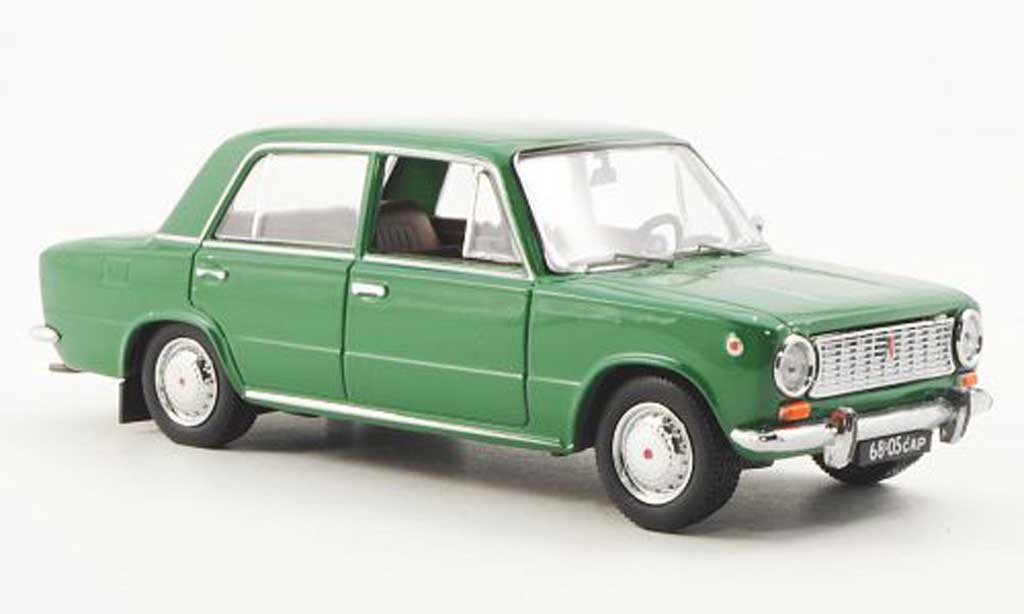 Lada Shiguli 1/43 IST Models 2101 grun (VAZ) 1971 modellino in miniatura