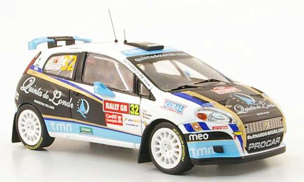 Fiat Grande Punto S2000 1/43 IXO S2000 No.32 Rally Wales GB 2009 modellino in miniatura