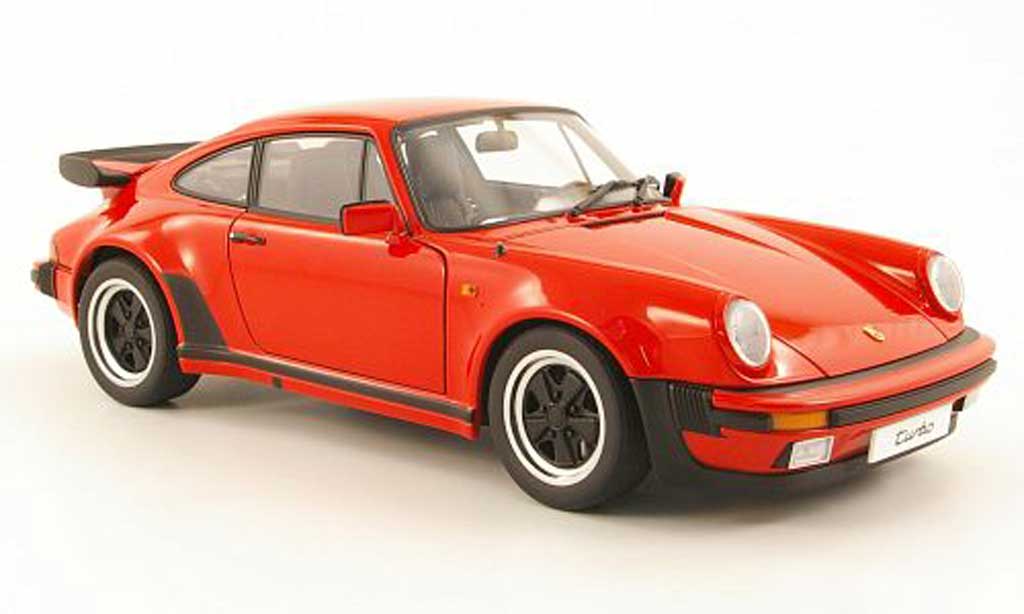 Porsche 930 Turbo 1/18 Autoart Turbo 3.3 rosso 1978 modellino in miniatura