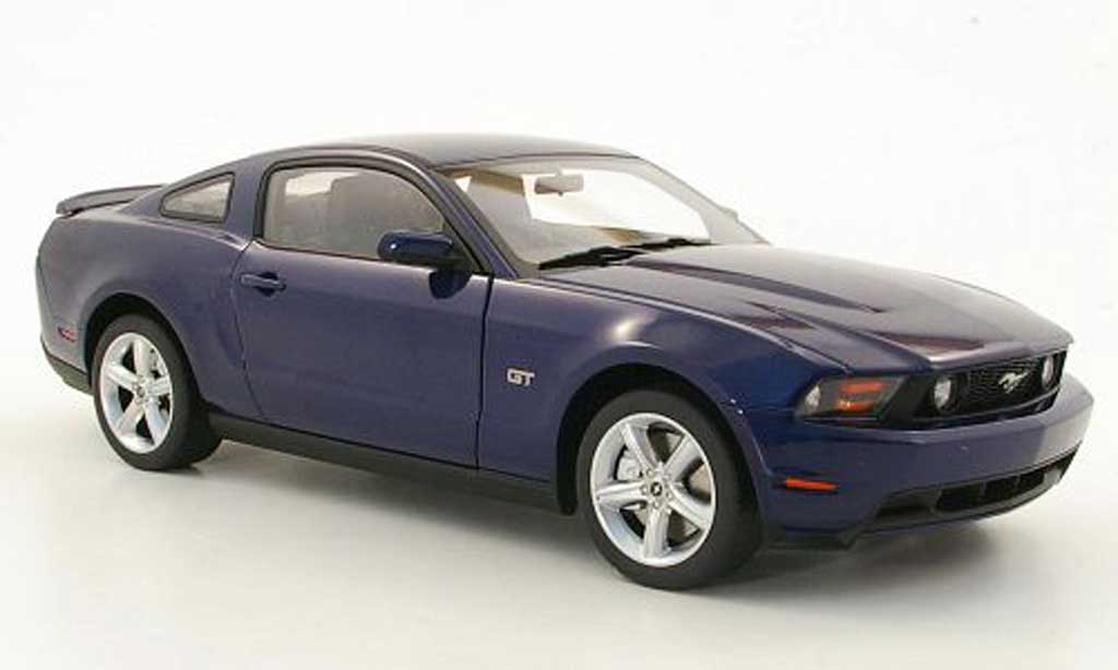 Ford Mustang GT 1/18 Autoart GT blu 2010 modellino in miniatura