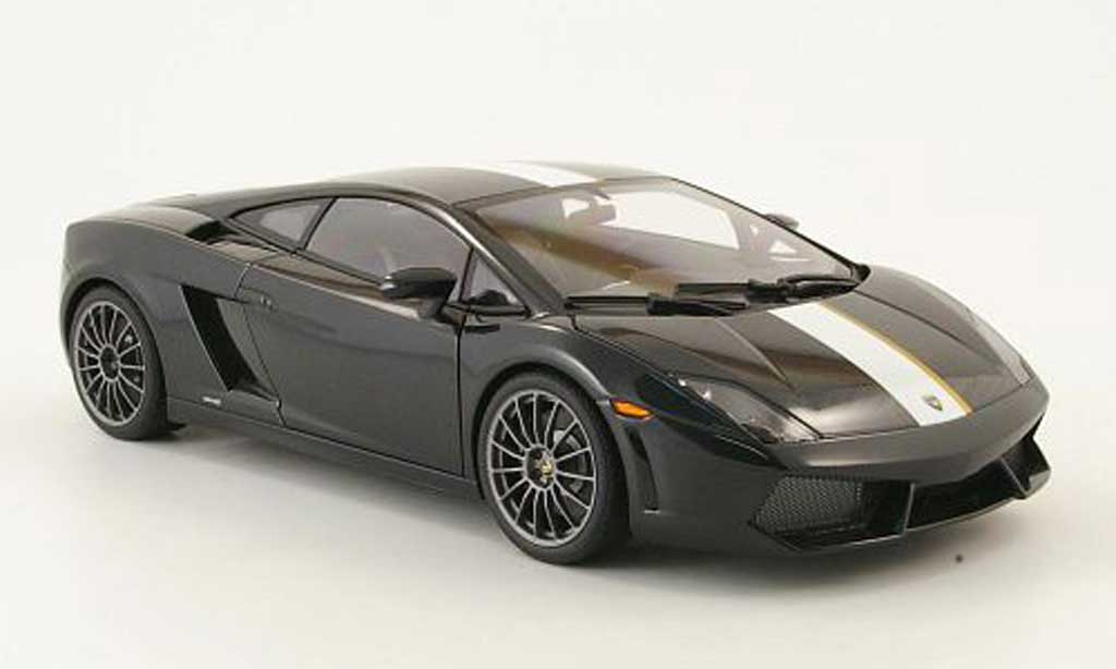 Lamborghini Gallardo LP550-2 1/18 Autoart LP550-2 valentino balboni nero 2009 modellino in miniatura