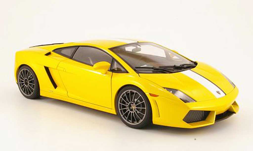 Lamborghini Gallardo LP550-2 1/18 Autoart LP550-2 balboni giallo 2009 modellino in miniatura
